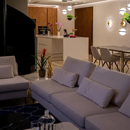 Villa Enchanted Haven By Aura